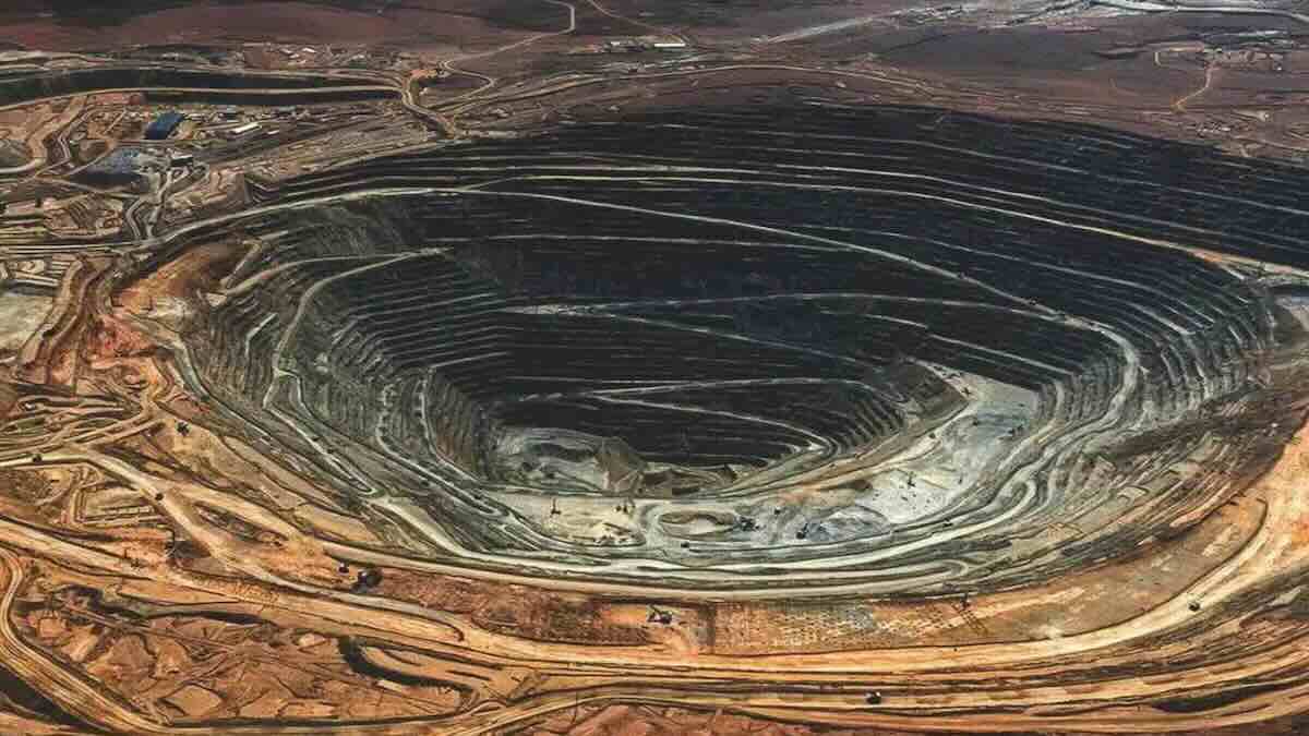This country holds the world’s largest deposit of this gas