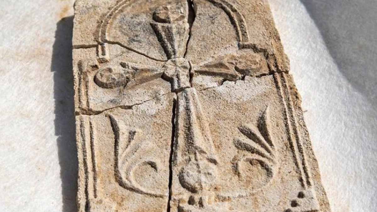 Christian cross