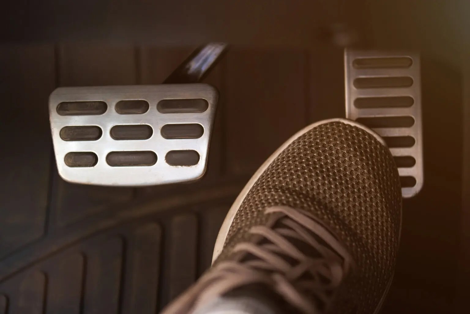accelerator pedal